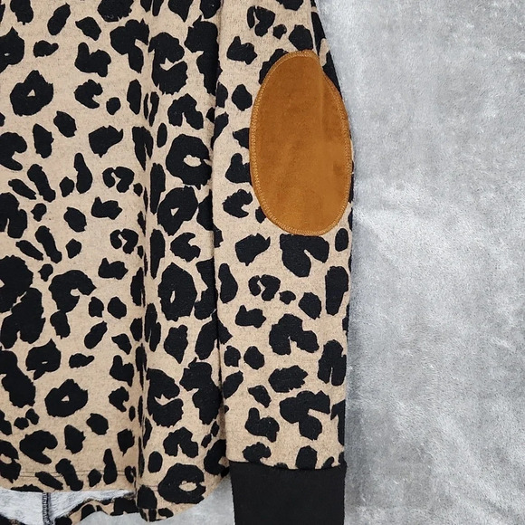 PINK CLOVER Animal print long sleeve soft top with elbow patch - Picture 3 of 9